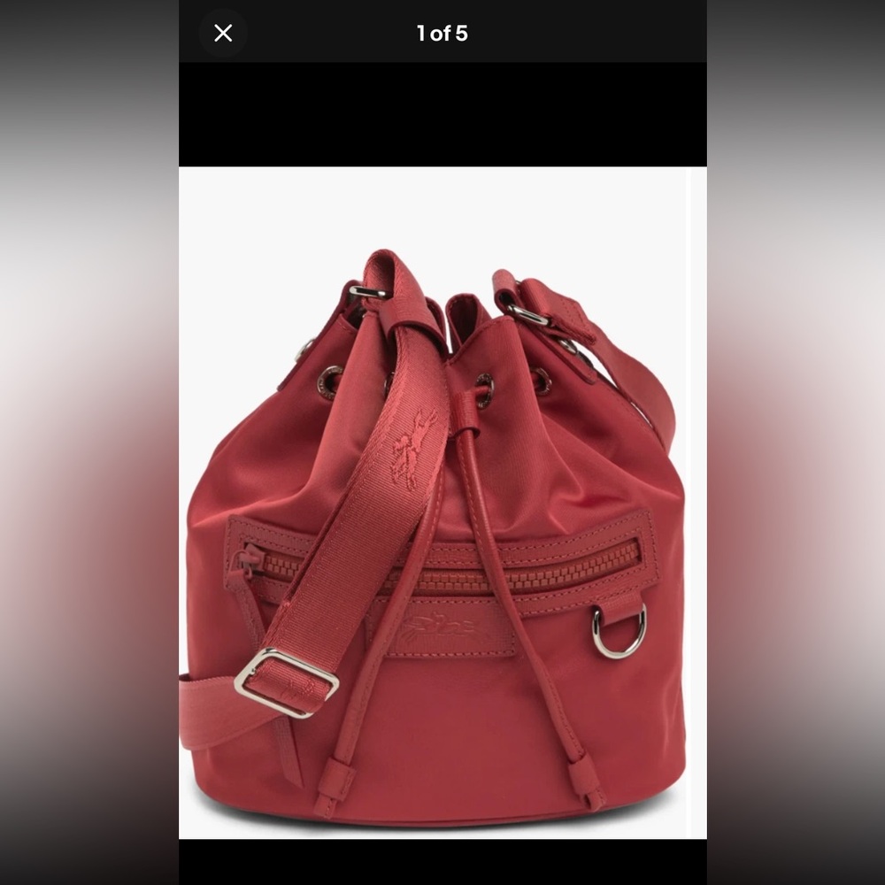 NWT   $295 Longchamp Small Le Pliage Neoprene Bucket Bag red